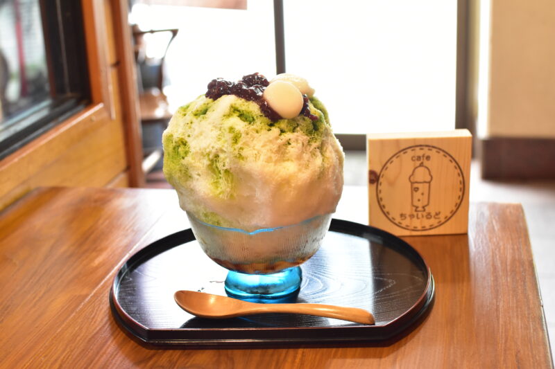 日光の天然氷かき氷 抹茶あんみつ